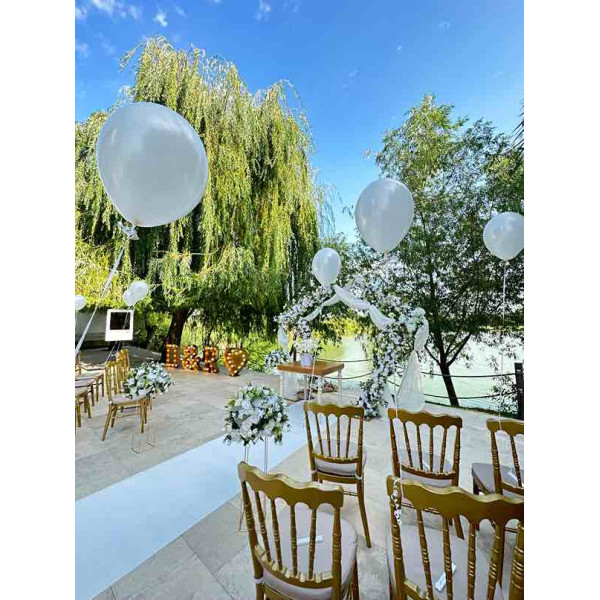 A. Eveniment la cheie
